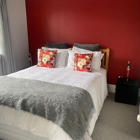 Prodigal Daughter Gourmet Lodge Martinborough Εξωτερικό φωτογραφία